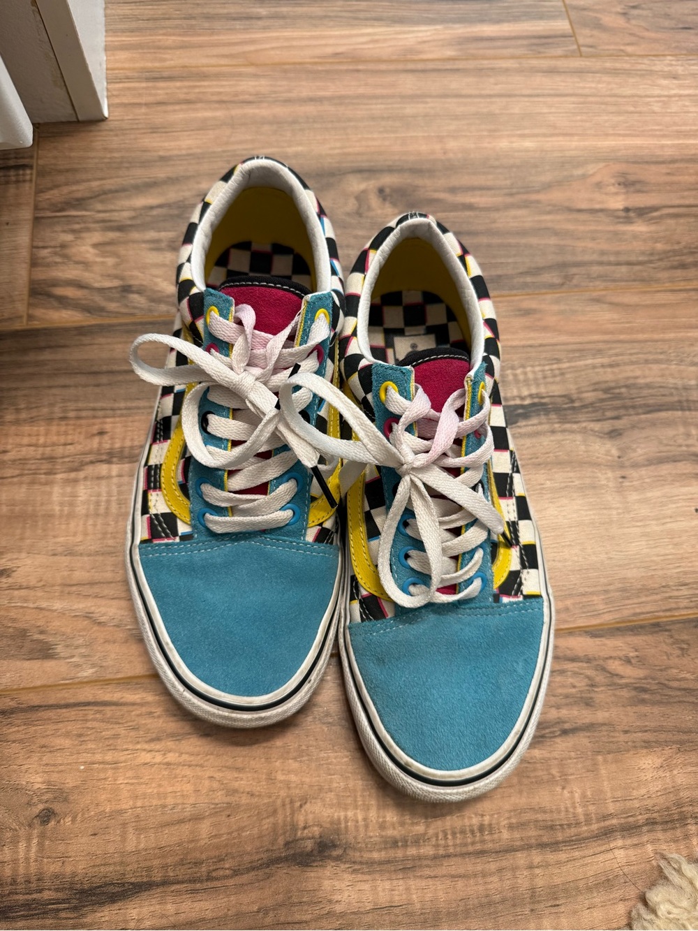 Vans womens Checkerboard Multicolor Suede & Canvas Sneakers - Teal/Yellow